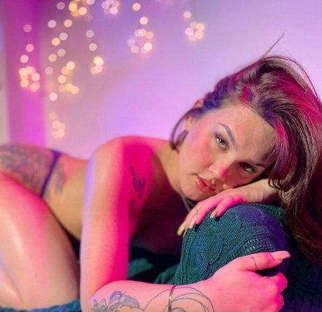 hereonneptune star perfect img