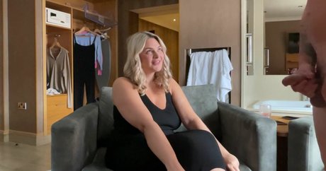 TillyandJamie naked star img