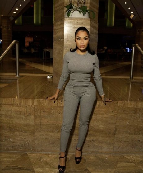 Fav foreignn free pornstar pic