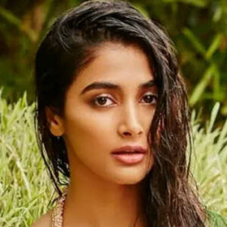 Pooja Hegde xxx pornstar photos