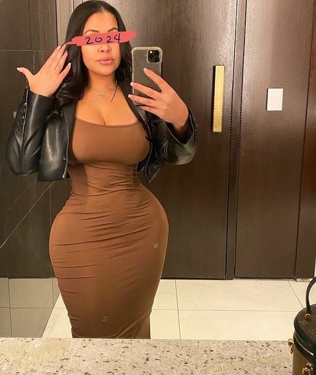 Roxsana Diaz star sex pic