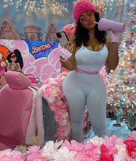 Roxsana Diaz exclusive pornstar pic