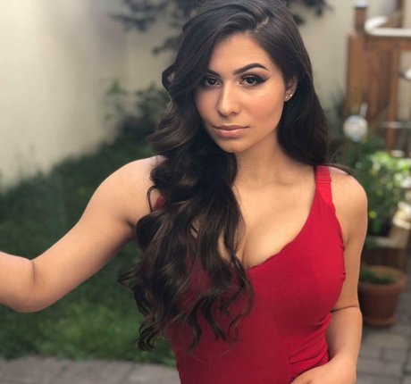 Marisa G nice actress galleries