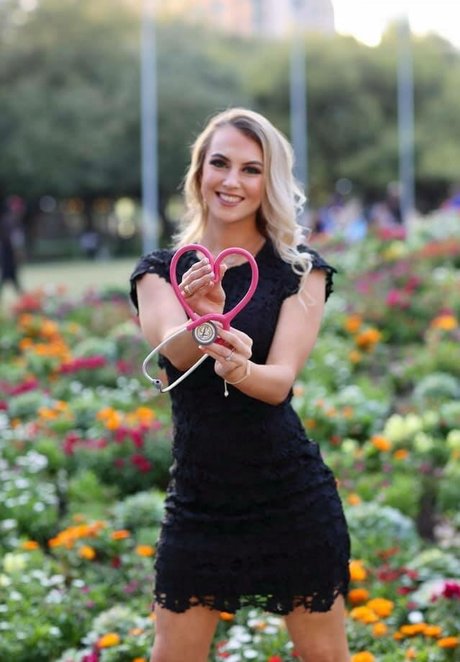 Emilee Atchley hot model galleries