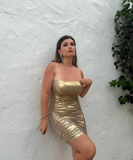 Carolina Neto Quick model image