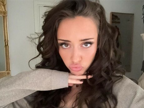 Leia Goransson nudes actress pic