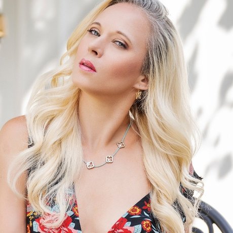 GoddessDee model perfect galleries