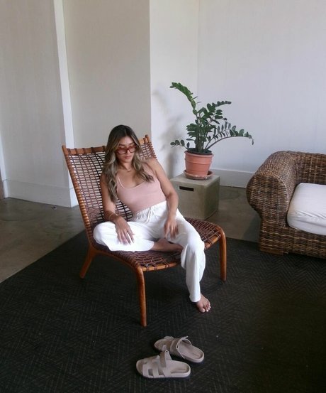 rissforever exclusive actress galleries