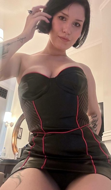 Scarletspyada pornographic model pic