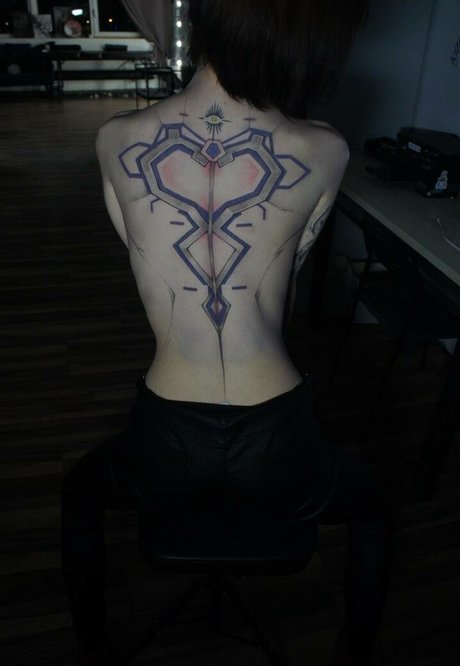 Scarletspyada sex model photo