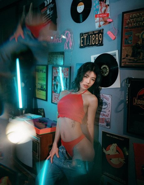 yu___sushi erotic pornstar images