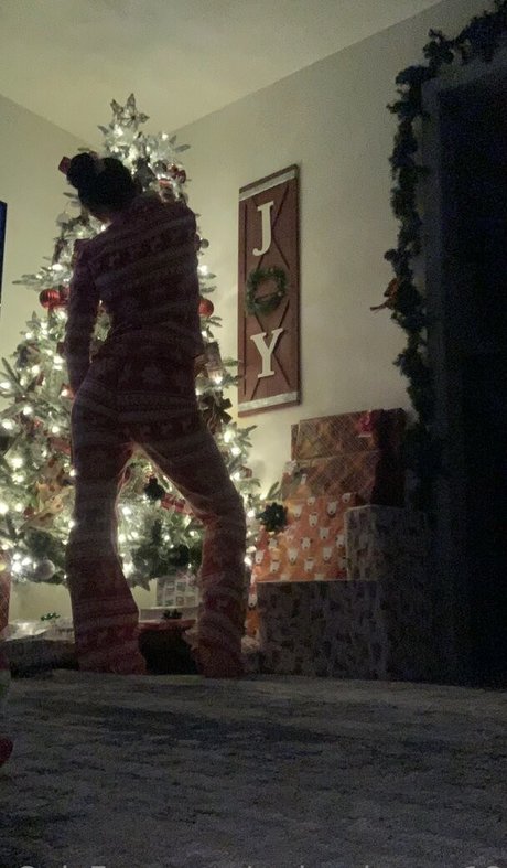 phatassondick19 pretty star pic