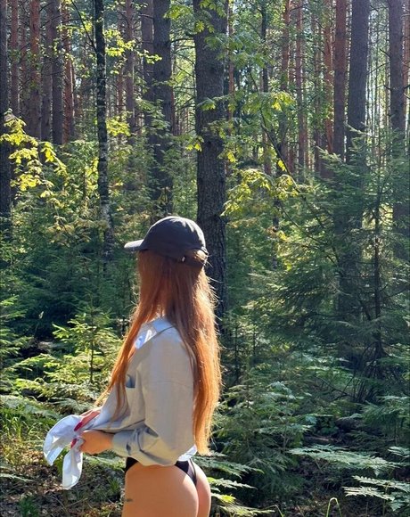 Yglichh pornstar adult image