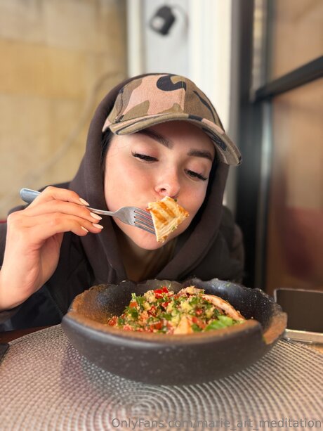 marie art meditation free model pictures