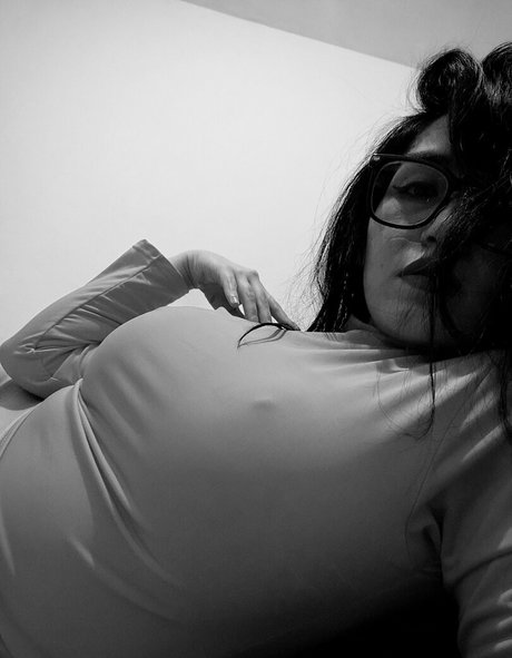 Media Veronica beautiful star photos