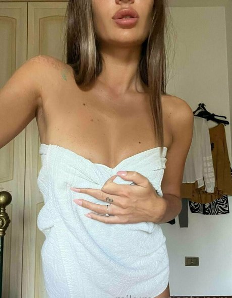 mikyymouse nude pornstar galleries