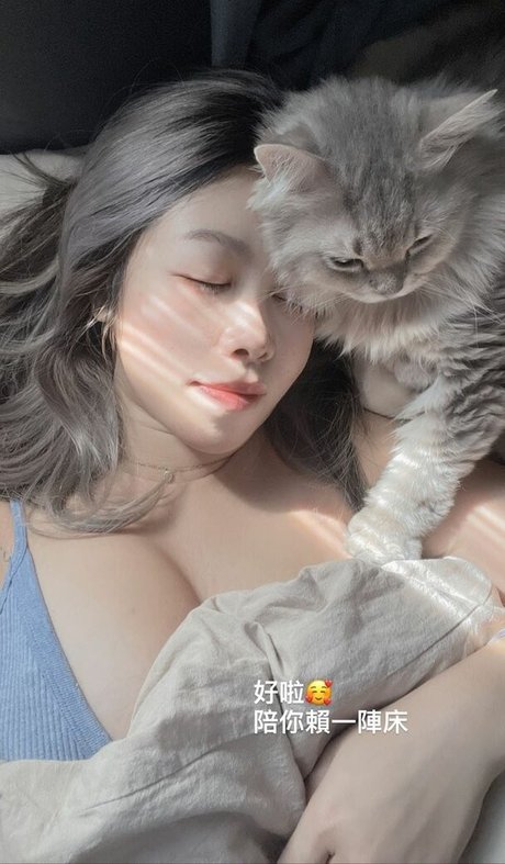 Cathy fitness model sexy pictures