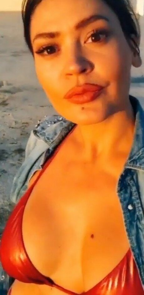 Ella Anastasiou model naked pic