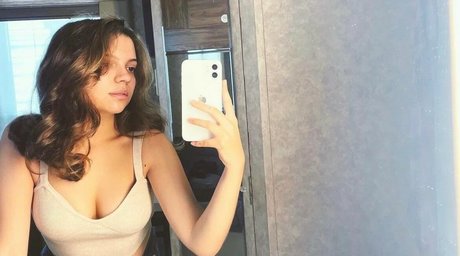 Cree Cicchino xxx pornstar photos