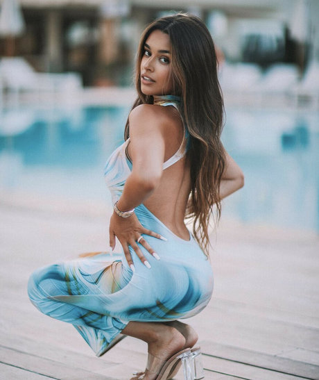 Marta Diaz sexy model image