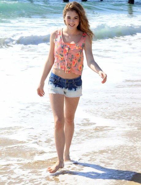 McKaley Miller model sex gallery