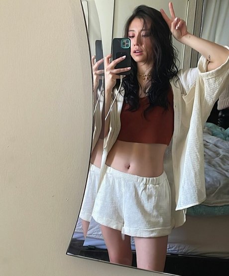 Angelina Kim hd model photo