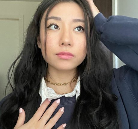 Angelina Kim pornstar free pictures