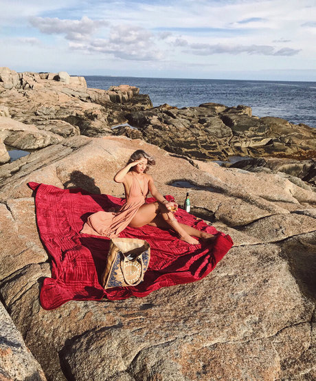 Hafiia Mira erotic actress pic