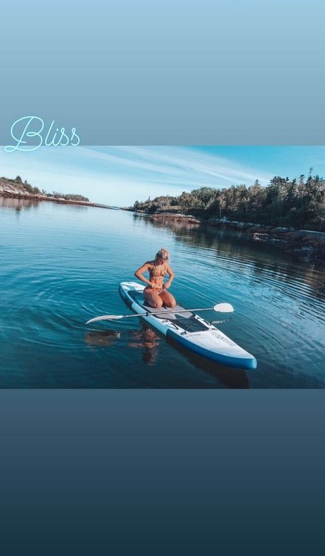 Hafiia Mira porn actress pictures