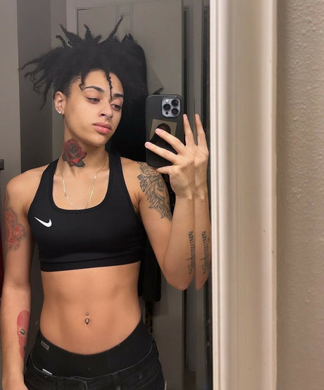 Treasure Osiria adult actress gallery