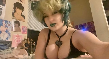 venom wifey erotic star picture