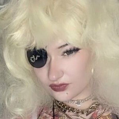 venom wifey sex pornstar photos