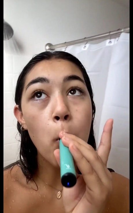 Kylin Milan pornstar erotic image