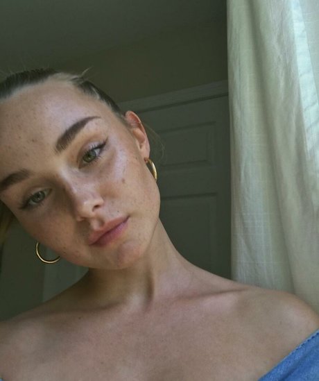 Alice Kristiansen pornstar art photo