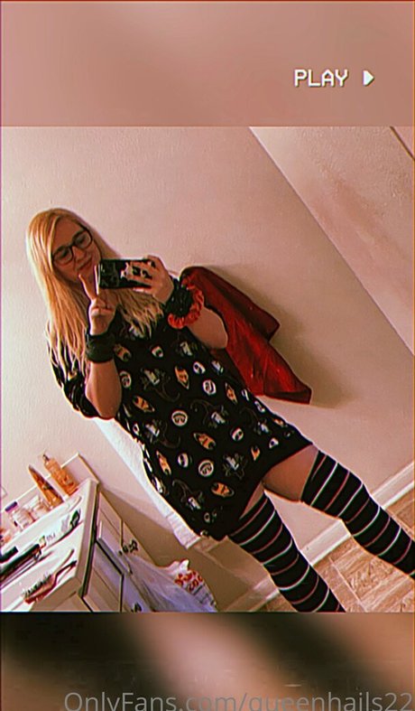 queenhails22 porn star archive