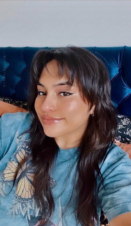 Yaya They model xxx photo