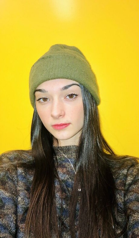 Emma Lilly star nudes photo