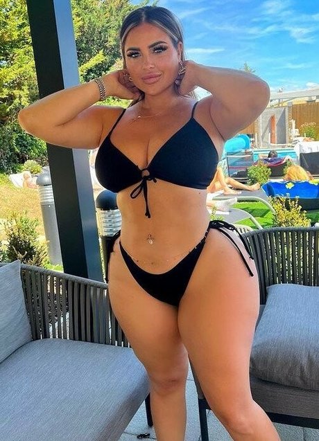 Hannah Olivia model high quality picture