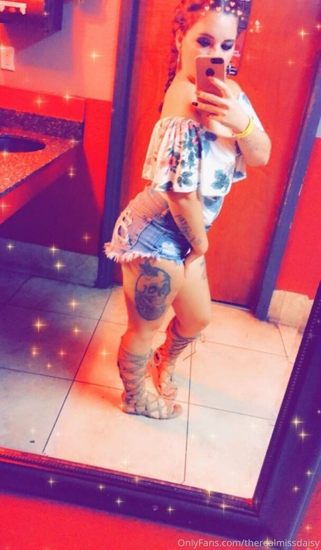 therealmissdaisy free star image