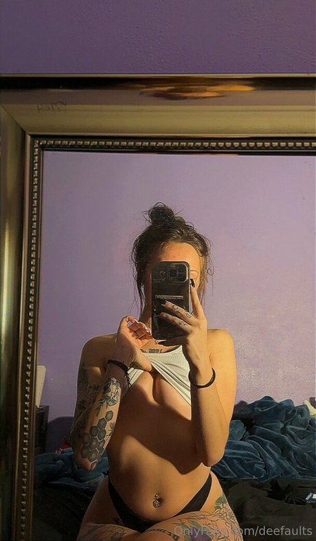 deefaults art actress picture