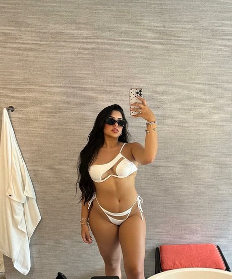 Cinthia Cruz sex actress pictures