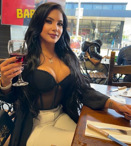 Ianka Reis model sex gallery