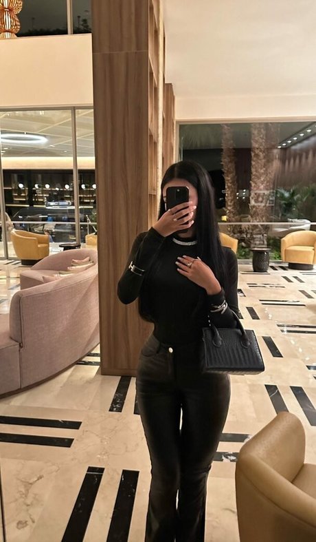 Naribnb free pornstar photos