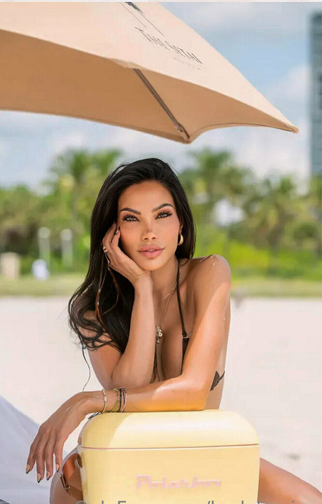 sweetnspicy1xxx model porn images