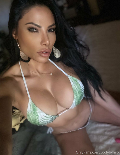 sweetnspicy1xxx hot pornstar images