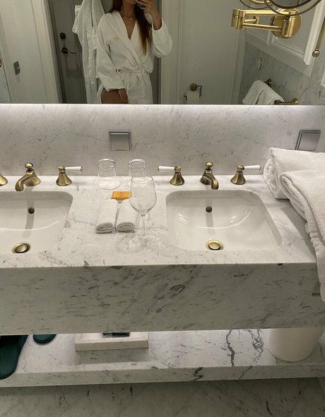 thick ebony onlyfans free pictures