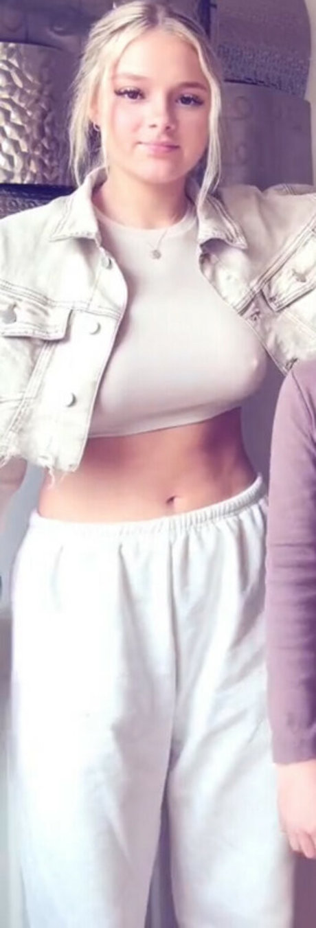 Brooke Marsden exclusive star photo