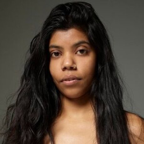 Desi Devi perfect star picture