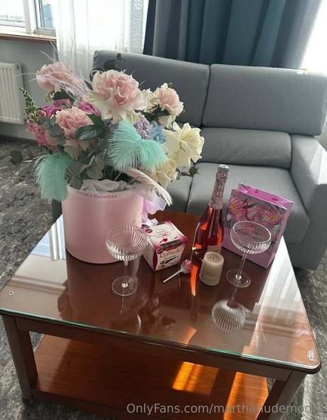 marthanudemodel model exclusive image