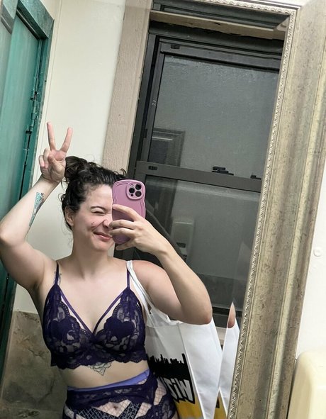 Caminator the Animator top actress picture